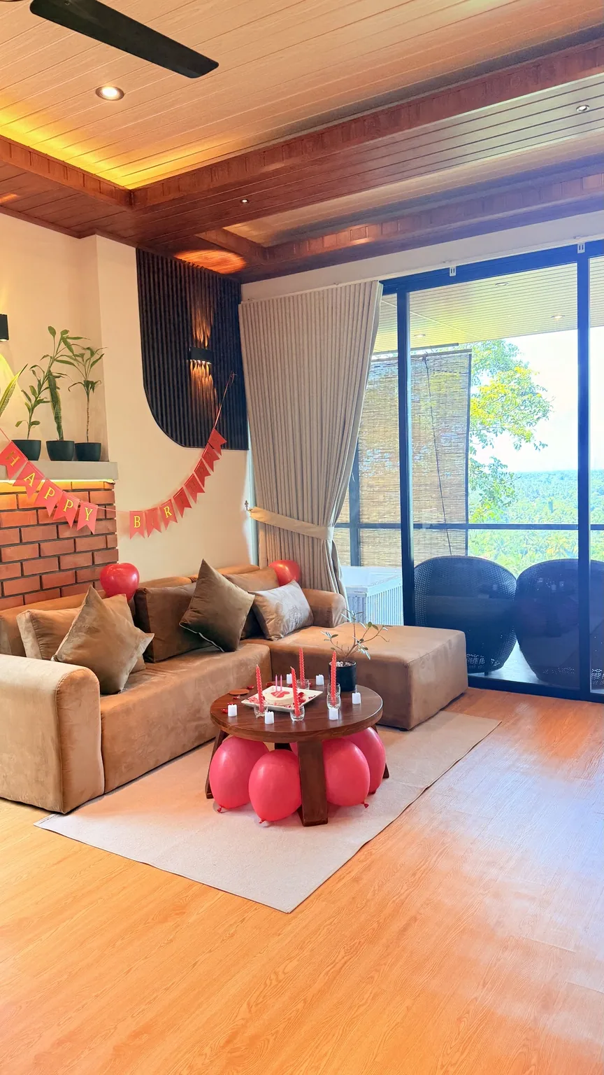 Sivora Hills luxury suite photograph